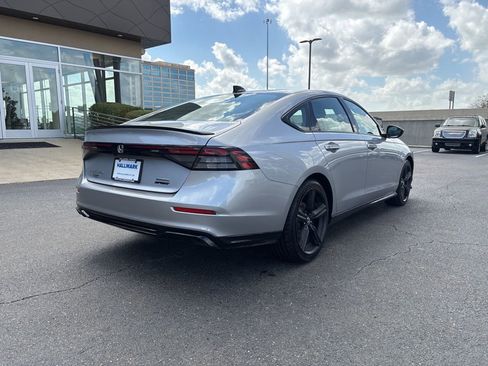 Used 2023 Honda Accord Sport image 5