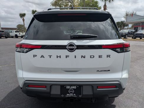 New 2026 Nissan Pathfinder Platinum image 5