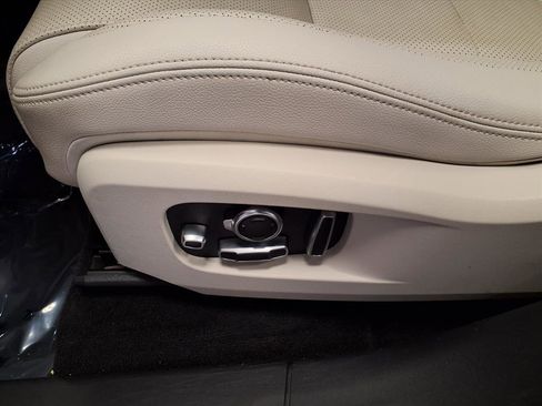 Used 2021 Jaguar F-PACE S image 22