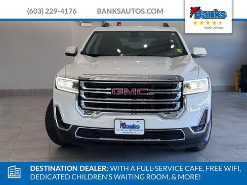 Certified 2023 GMC Acadia SLE w/ Driver Convenience Package AWD/4WD image 3