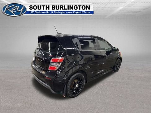 Used 2019 Chevrolet Sonic LT w/ Convenience Package FWD image 6