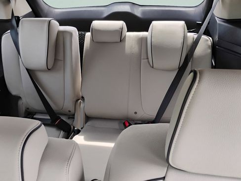 New 2026 Honda Odyssey Touring image 24