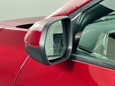 Used 2026 Chevrolet Equinox LT w/ Convenience Package II image 10