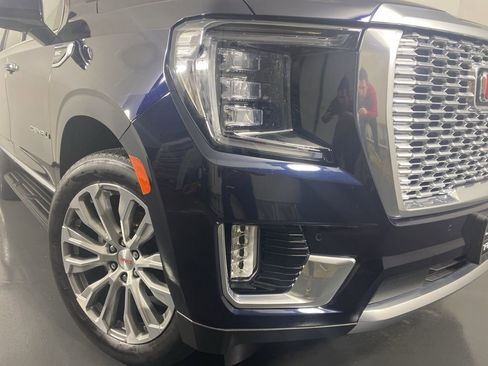 Used 2023 GMC Yukon Denali image 3