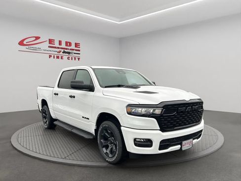 New 2026 RAM 1500 Express AWD/4WD image 10