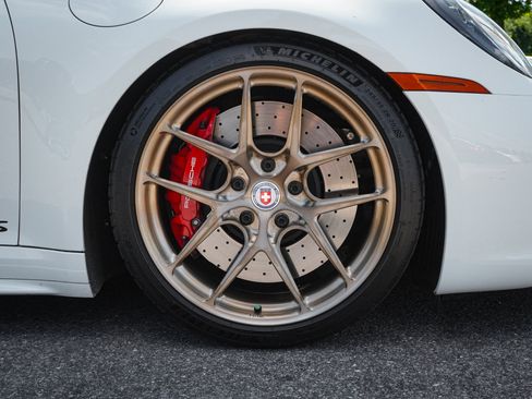 Used 2023 Porsche 911 Carrera GTS w/ Premium Package RWD image 13