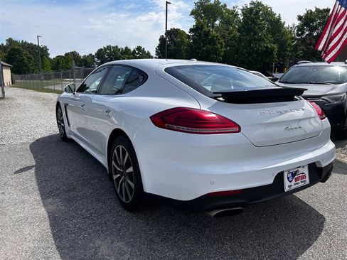 Used 2016 Porsche Panamera Edition RWD image 4