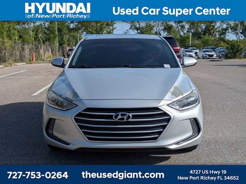 Used 2018 Hyundai Elantra Value Edition FWD image 8
