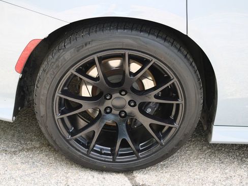 Used 2020 Dodge Charger R/T w/ Plus Group image 9