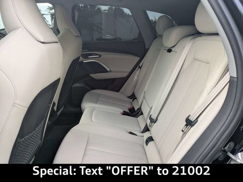 Certified 2025 Audi Q5 Prestige AWD/4WD image 14
