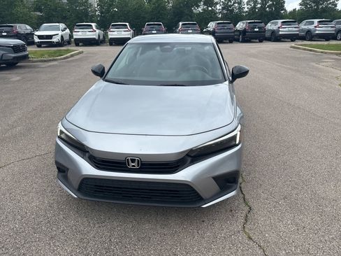 Used 2023 Honda Civic Sport image 15