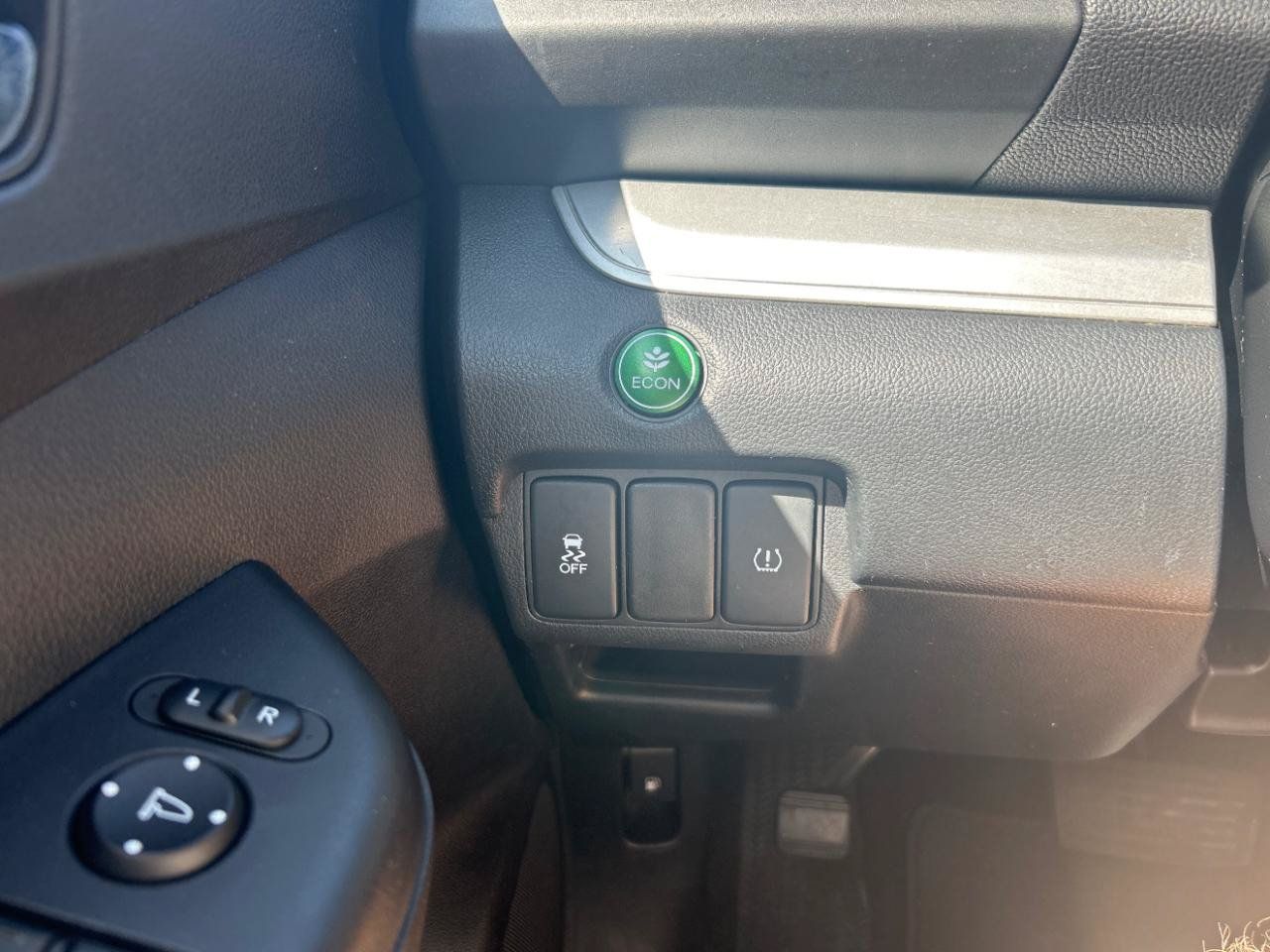 Used 2016 Honda CR-V EX image 18