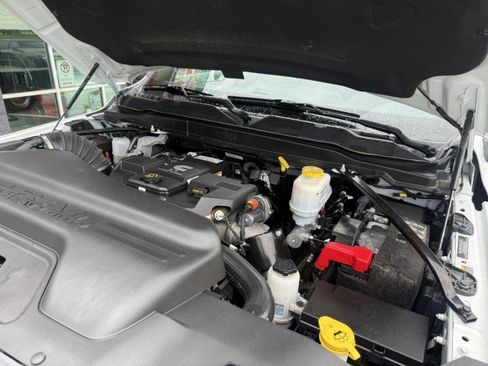 Used 2024 RAM 4500 Tradesman RWD image 17