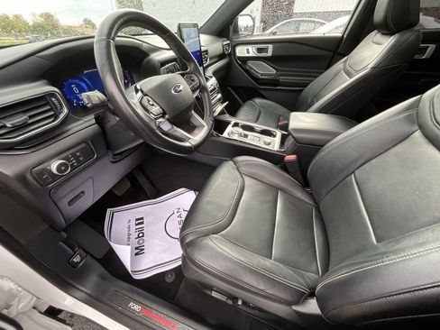 Used 2021 Ford Explorer ST w/ ST Street Pack image 28