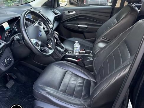 Used 2014 Ford Escape Titanium AWD/4WD image 9