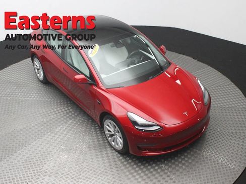 Used 2021 Tesla Model 3 Standard Range Plus RWD image 3