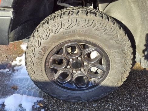 Used 2024 Chevrolet Silverado 1500 ZR2 w/ ZR2 Bison Edition image 8