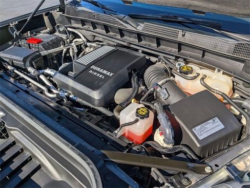 Used 2020 GMC Sierra 1500 SLT image 40