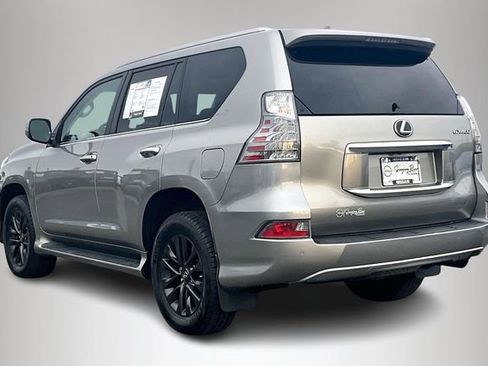 Used 2022 Lexus GX 460 Premium w/ Premium Plus Package image 4