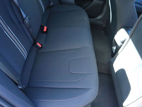 New 2026 Hyundai Elantra Sport image 19