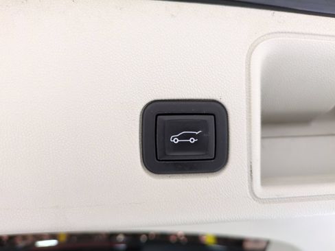 Used 2020 GMC Terrain Denali AWD/4WD image 13