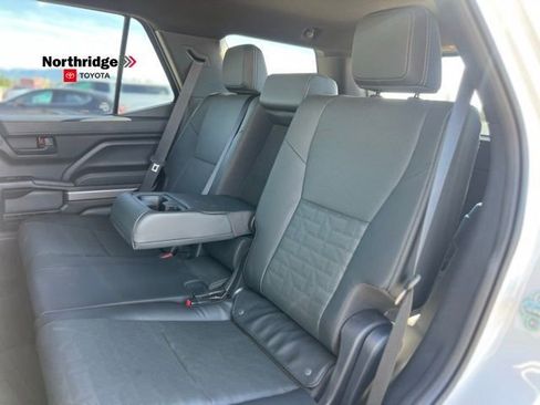 Used 2025 Toyota 4Runner TRD Off-Road Premium image 20