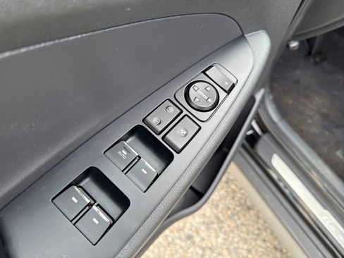 Used 2018 Hyundai Tucson Limited AWD/4WD image 11