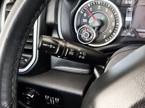 Used 2025 RAM 1500 Big Horn image 14