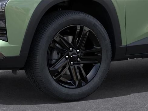 New 2026 Chevrolet Trax ACTIV w/ Driver Confidence Package FWD image 11