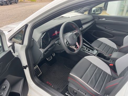 New 2024 Volkswagen GTI SE image 3