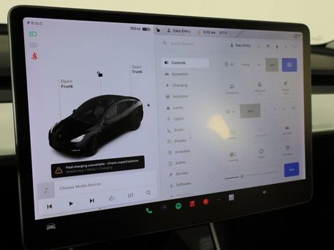 Used 2021 Tesla Model Y Long Range image 27