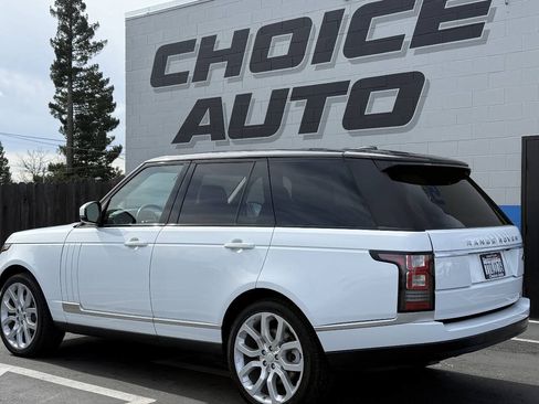 Used 2015 Land Rover Range Rover Supercharged AWD/4WD image 23