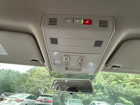 Used 2021 Volkswagen Jetta S image 24