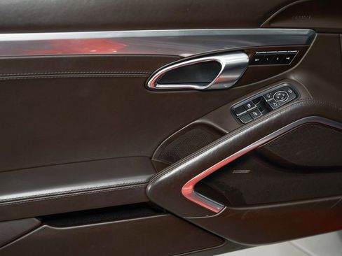 Used 2022 Porsche 718 Boxster GTS RWD image 40