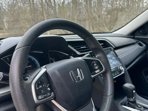 Used 2016 Honda Civic EX image 7