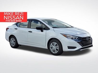 New 2025 Nissan Versa S w/ Trunk Package