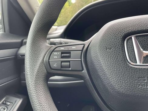 Certified 2023 Honda Accord LX image 21