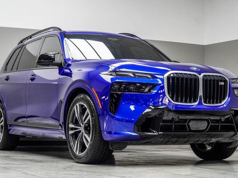 Used 2024 BMW X7 M60i AWD/4WD image 4