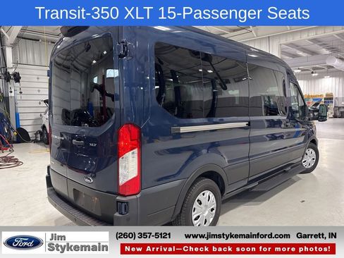 Used 2021 Ford Transit 350 XLT RWD image 8