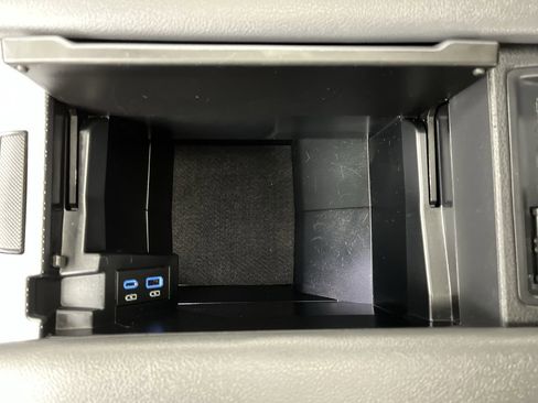 Used 2021 Toyota Sienna XSE w/ XSE Plus Package AWD/4WD image 28