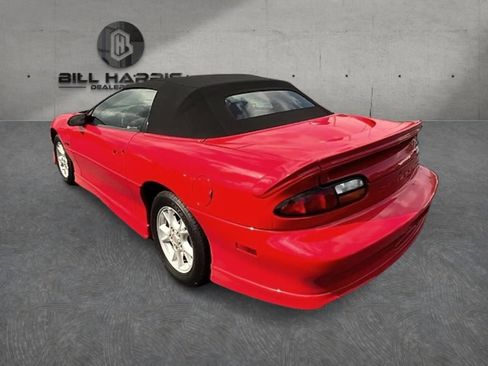 Used 2002 Chevrolet Camaro Z28 w/ Sport Appearance Pkg RWD image 9