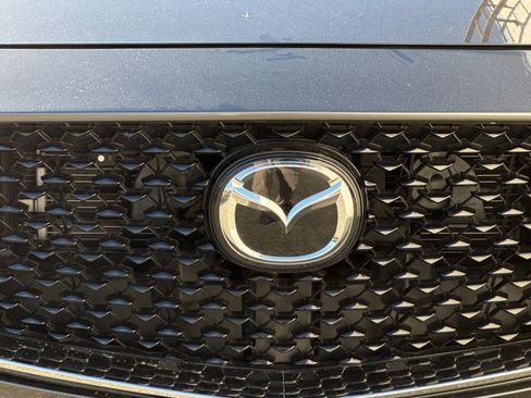 Used 2023 MAZDA CX-30 AWD 2.5 S w/ Premium Package image 38