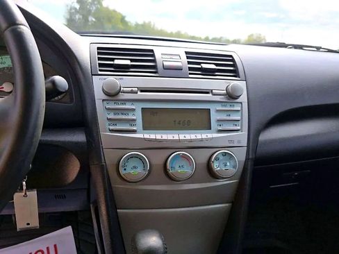 Used 2009 Toyota Camry SE image 6