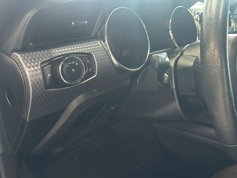 Used 2017 Ford Mustang GT w/ GT Performance Package RWD image 22
