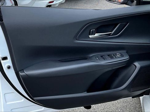 New 2026 Toyota Prius Plug-In Hybrid image 10