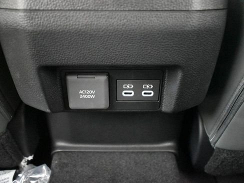 New 2025 Toyota Tacoma 4x4 Double Cab Hybrid image 21