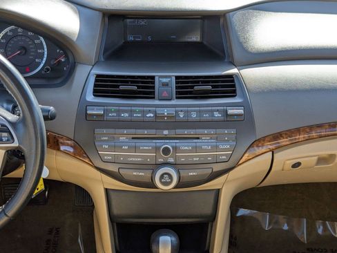 Used 2010 Honda Accord EX-L image 27