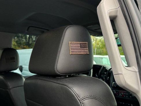 Used 2016 GMC Sierra 1500 SLT w/ SLT Preferred Package AWD/4WD image 18
