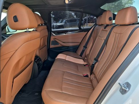 Used 2018 BMW 540i RWD image 36