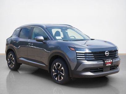 New 2025 Nissan Kicks SV w/ SV Premium Package